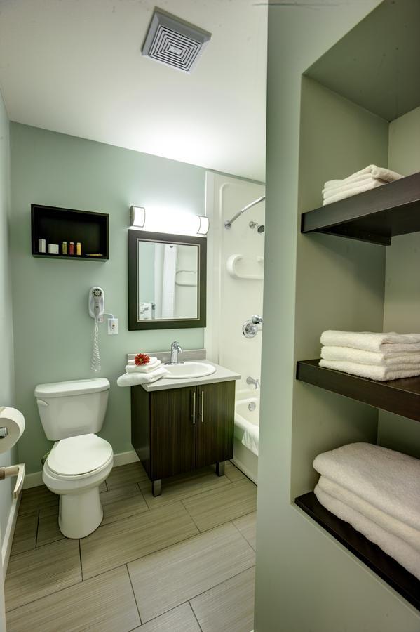Homeport Apartment Hotel เซนต์จอห์น ภายนอก รูปภาพ